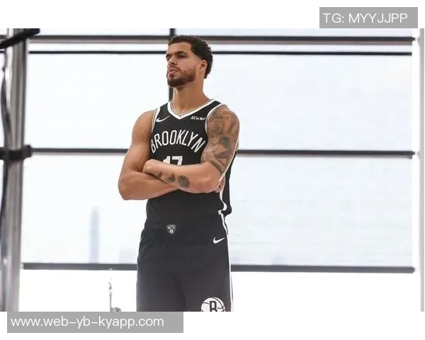 小迈克尔波特半场表现出色14中7砍下20分外加8篮板三分球命中率高达50