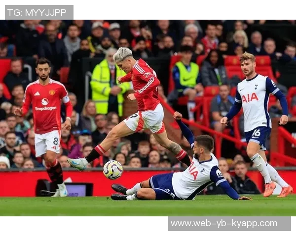 小雷为不当言论致歉并捐款弥补热刺主席的误解与困扰