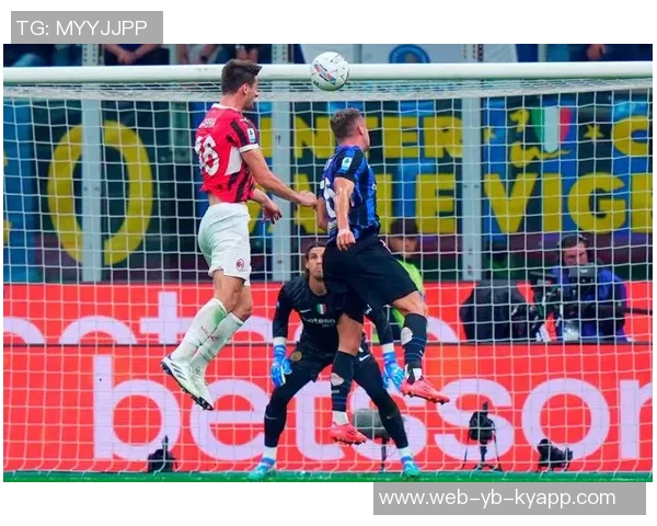 莱奥庆祝被加比亚拦截福法纳及时帮他整理衣领